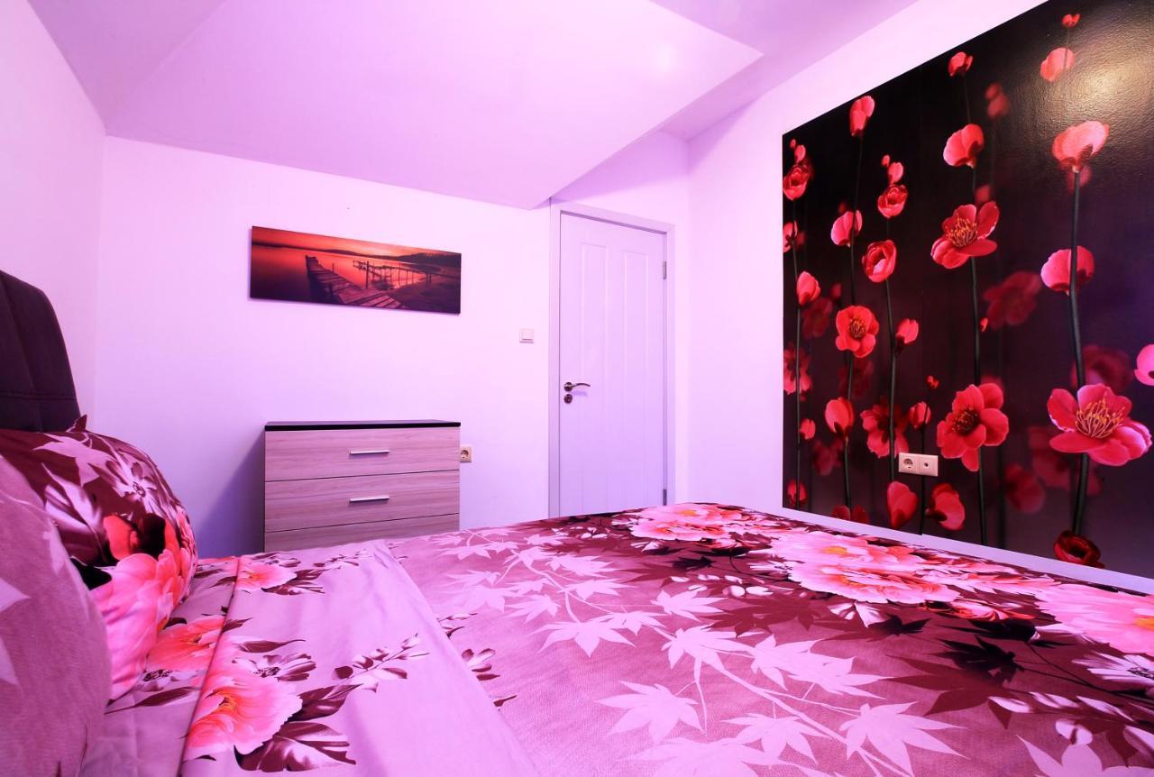 Modern Delux Apartments In Flowers&Pool Private Complex Μπαλτσίκ Εξωτερικό φωτογραφία