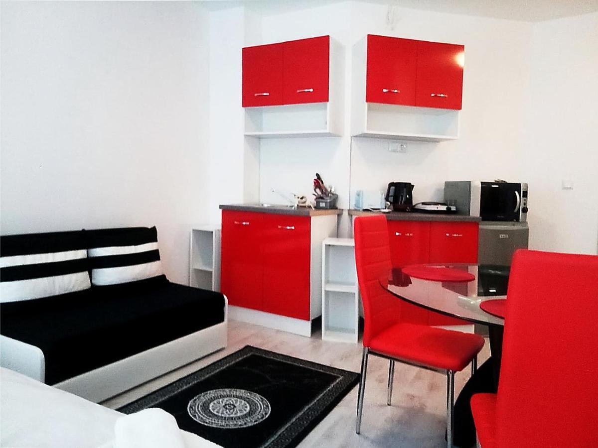 Modern Delux Apartments In Flowers&Pool Private Complex Μπαλτσίκ Εξωτερικό φωτογραφία