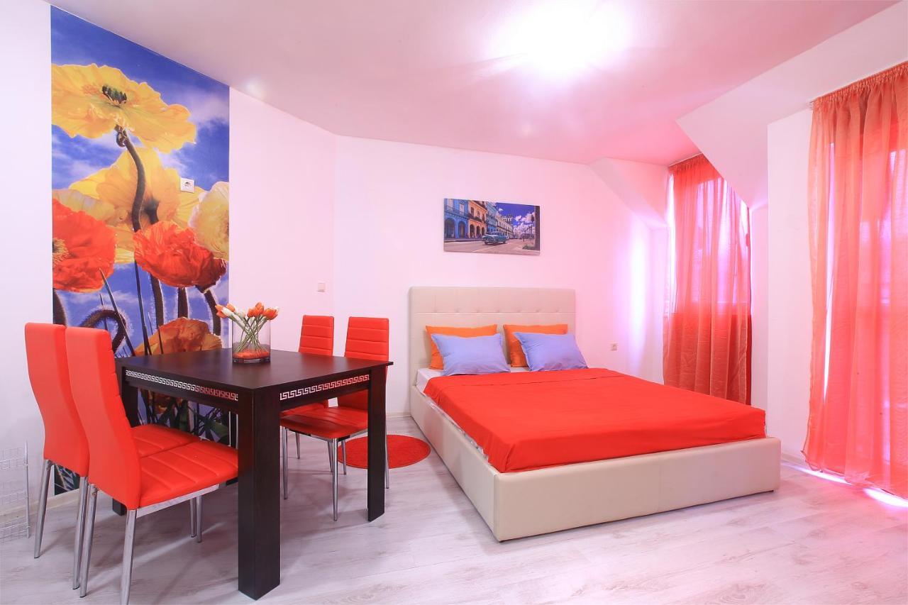 Modern Delux Apartments In Flowers&Pool Private Complex Μπαλτσίκ Εξωτερικό φωτογραφία