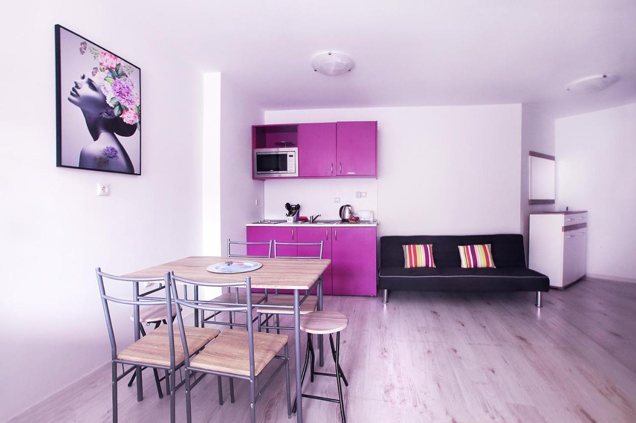 Modern Delux Apartments In Flowers&Pool Private Complex Μπαλτσίκ Εξωτερικό φωτογραφία